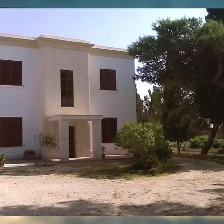 Masseria Belvedere *
